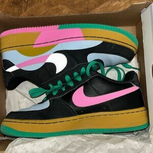 Nike AIRFORCE Ones size 4Y multicolored